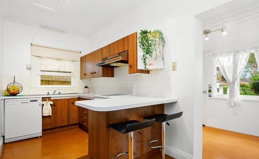 36 Milson Parade, Normanhurst, Normanhurst - Thumbnail 6