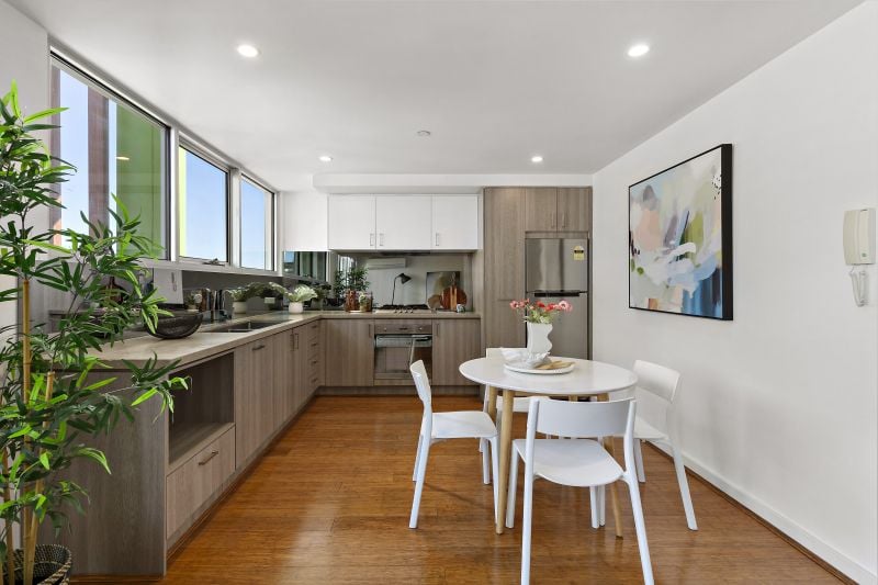 401/7 Warrs Avenue, Preston