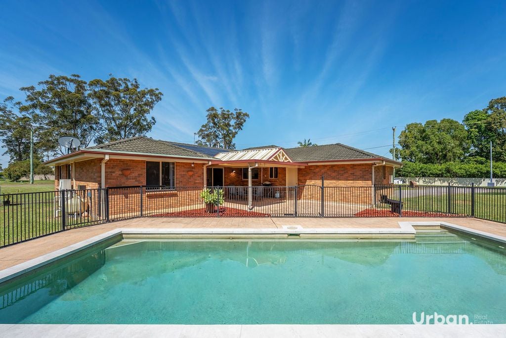 Medowie 15 Ford Avenue