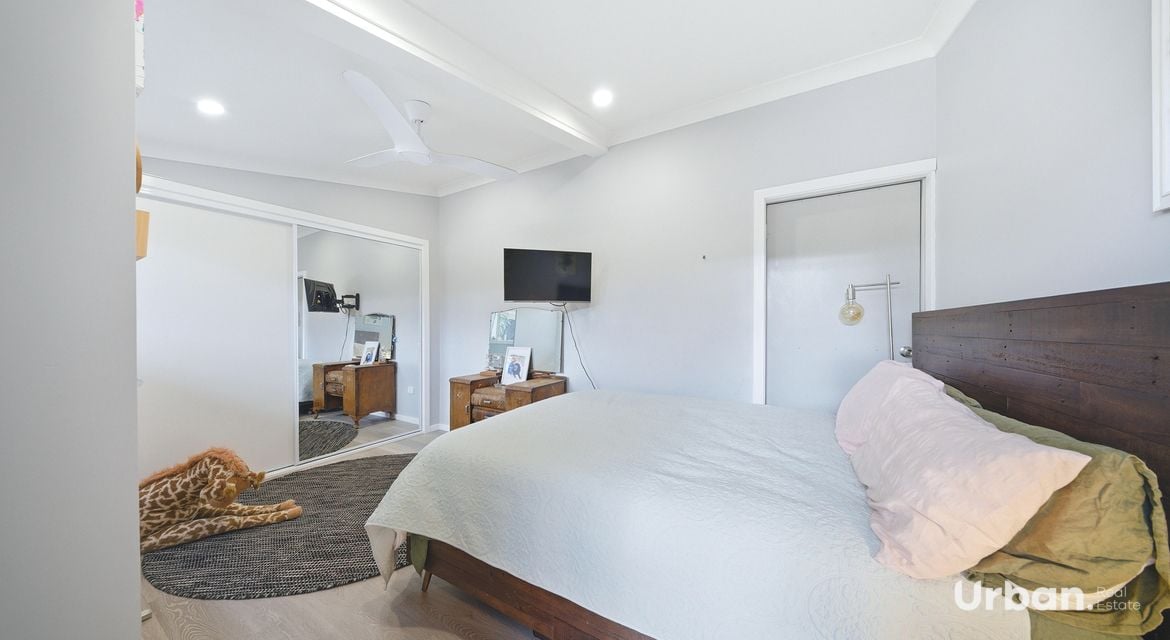 Lochinvar 44 Station Lane