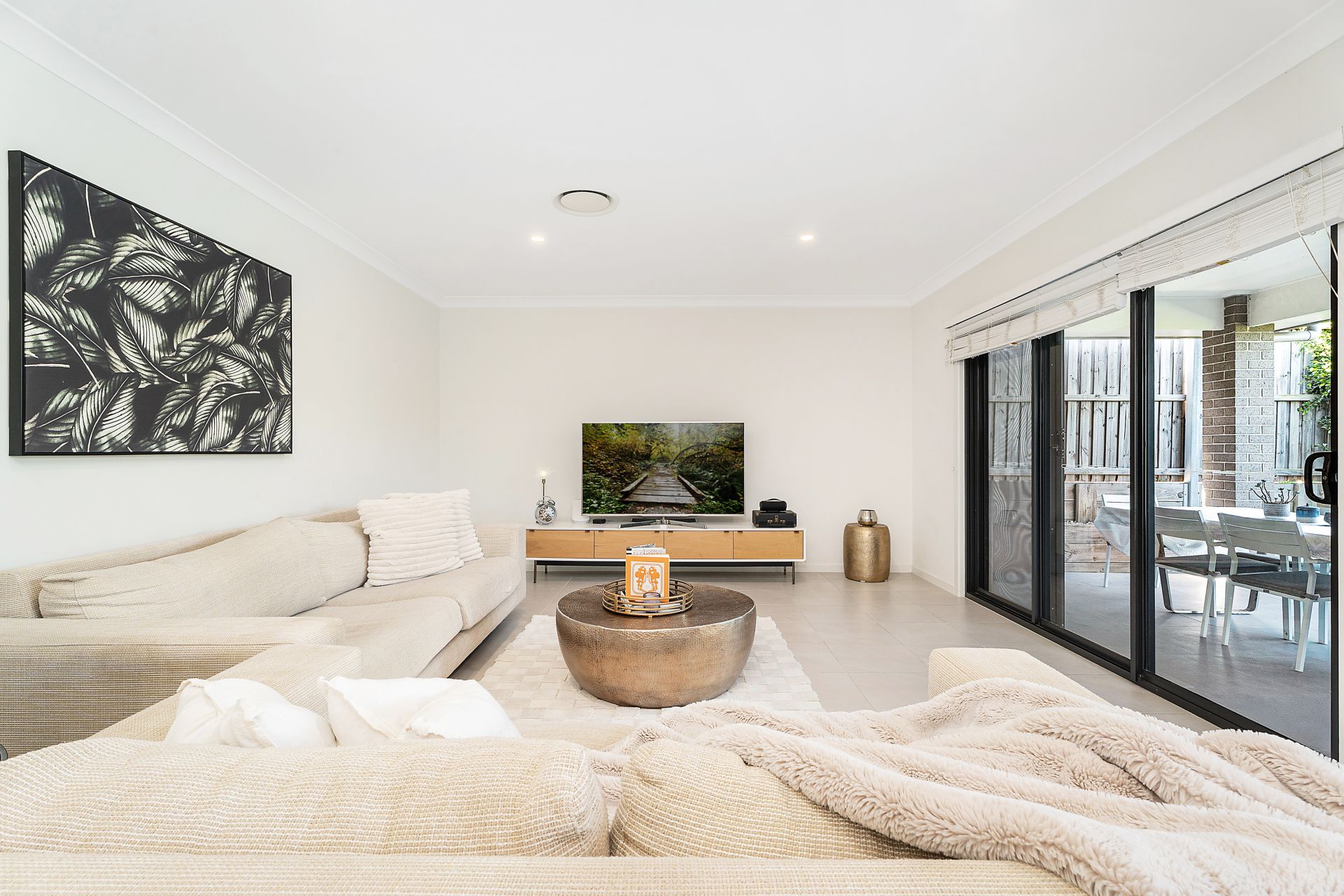 58 The Hermitage Way, Gledswood Hills NSW, Gledswood Hills - Thumbnail 2