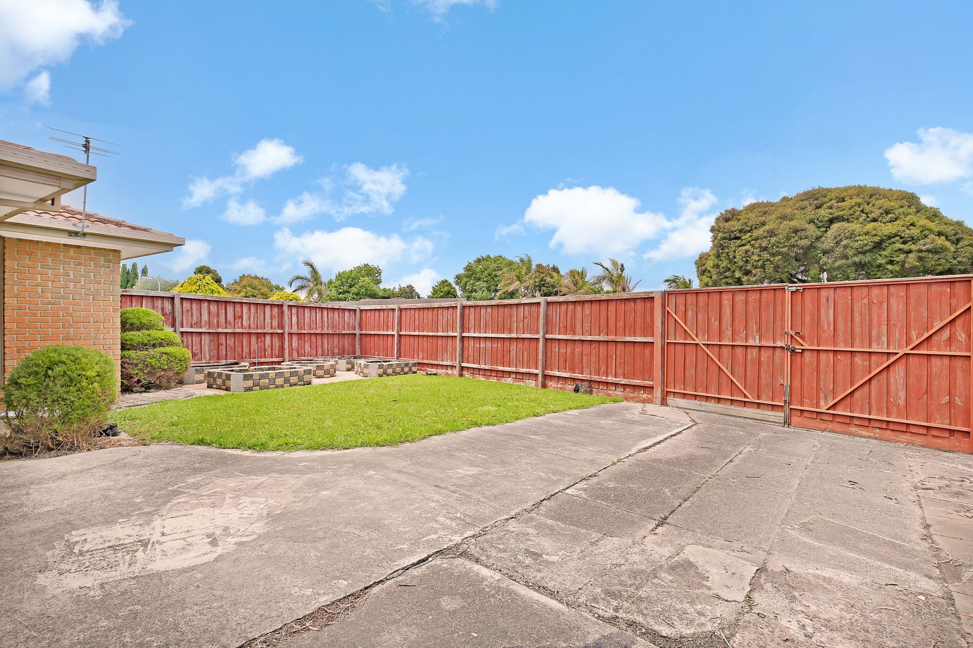 Great Home... Great Location!