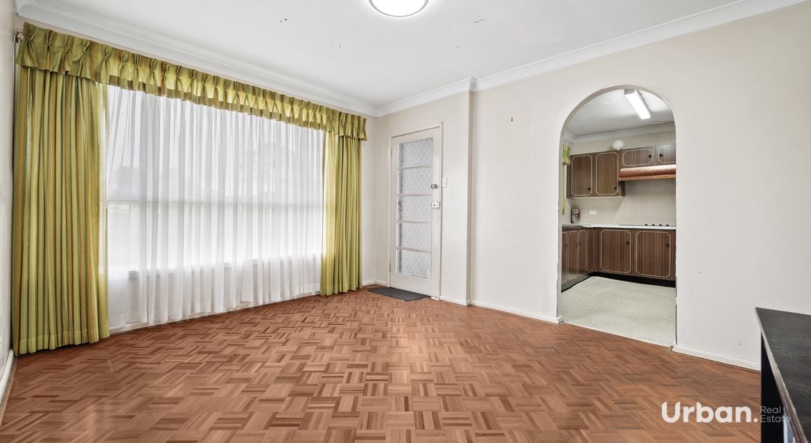 Ingleburn 49 Matthews Square