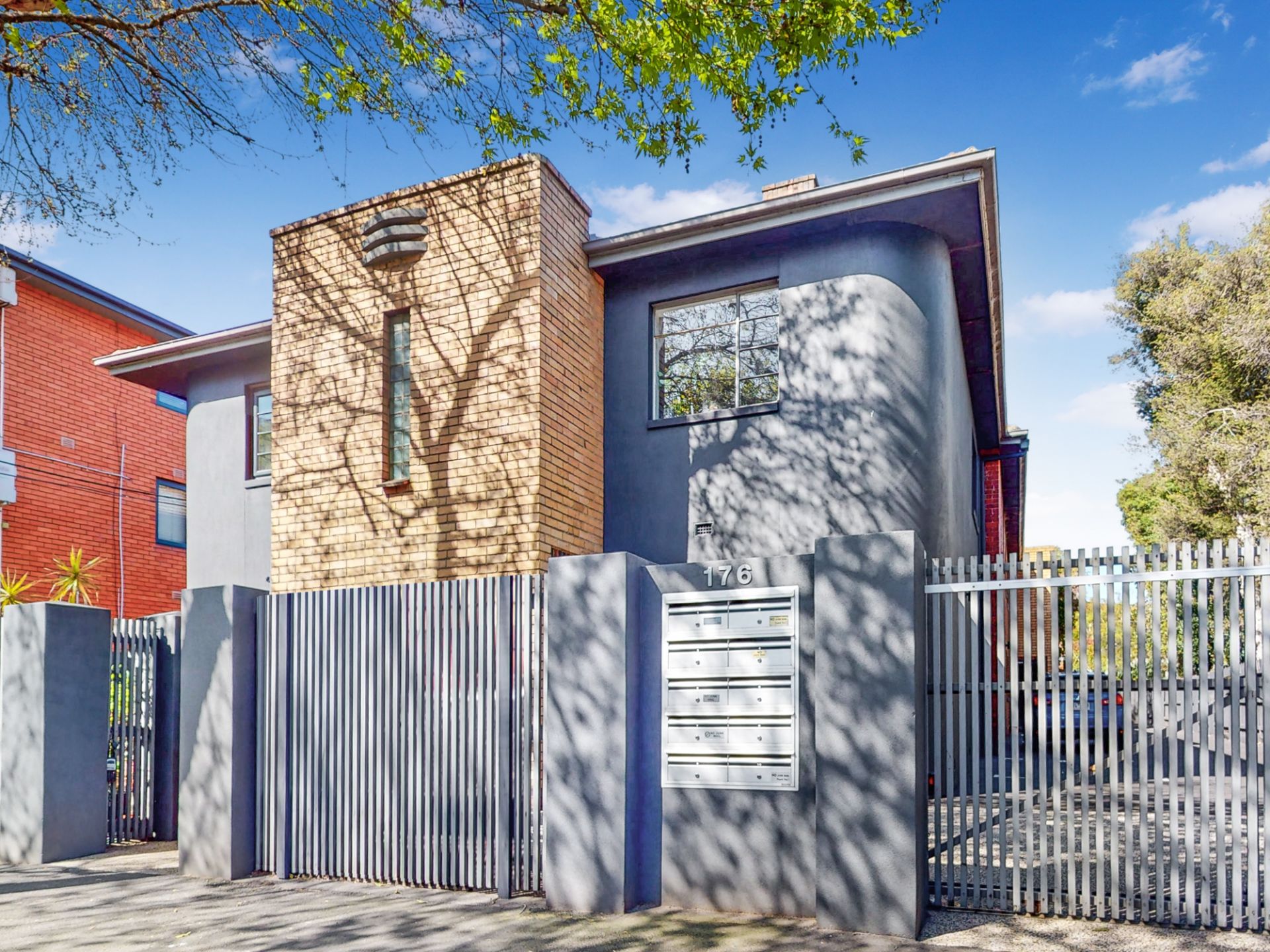 6/176 Barkly Street, St Kilda - Thumbnail 2