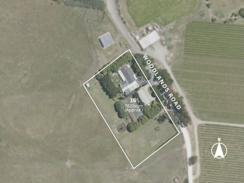 16 Woodlands Road, Kenton Valley, Kenton Valley - Image 1