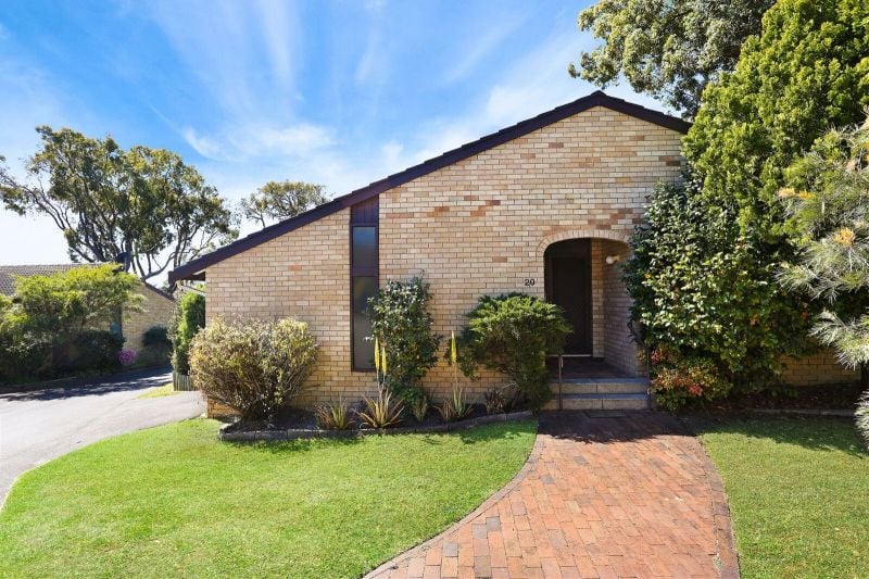 20/82 Yathong Road CARINGBAH 2229