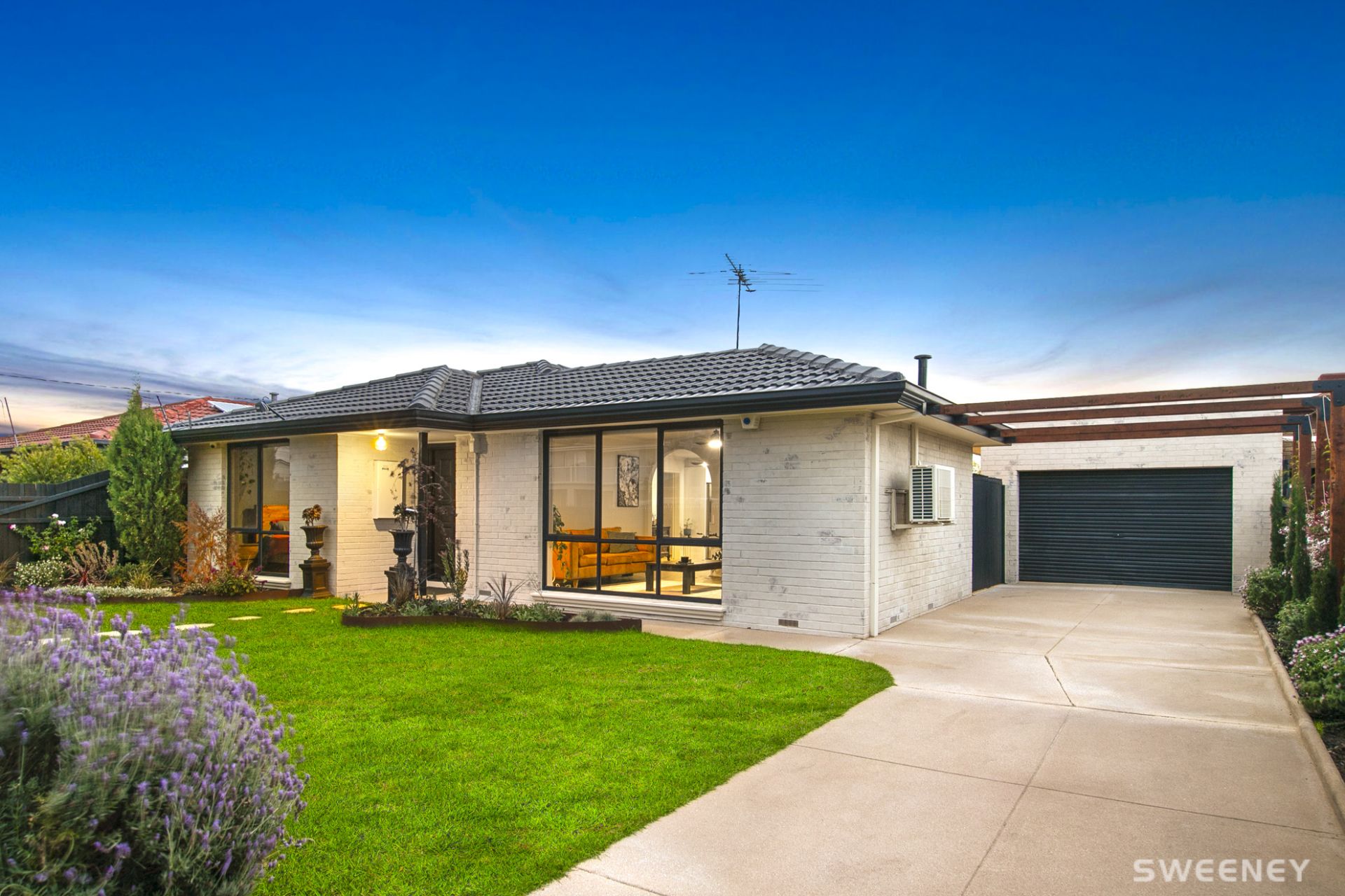 24 Langhorne Street, Altona Meadows - Thumbnail 3