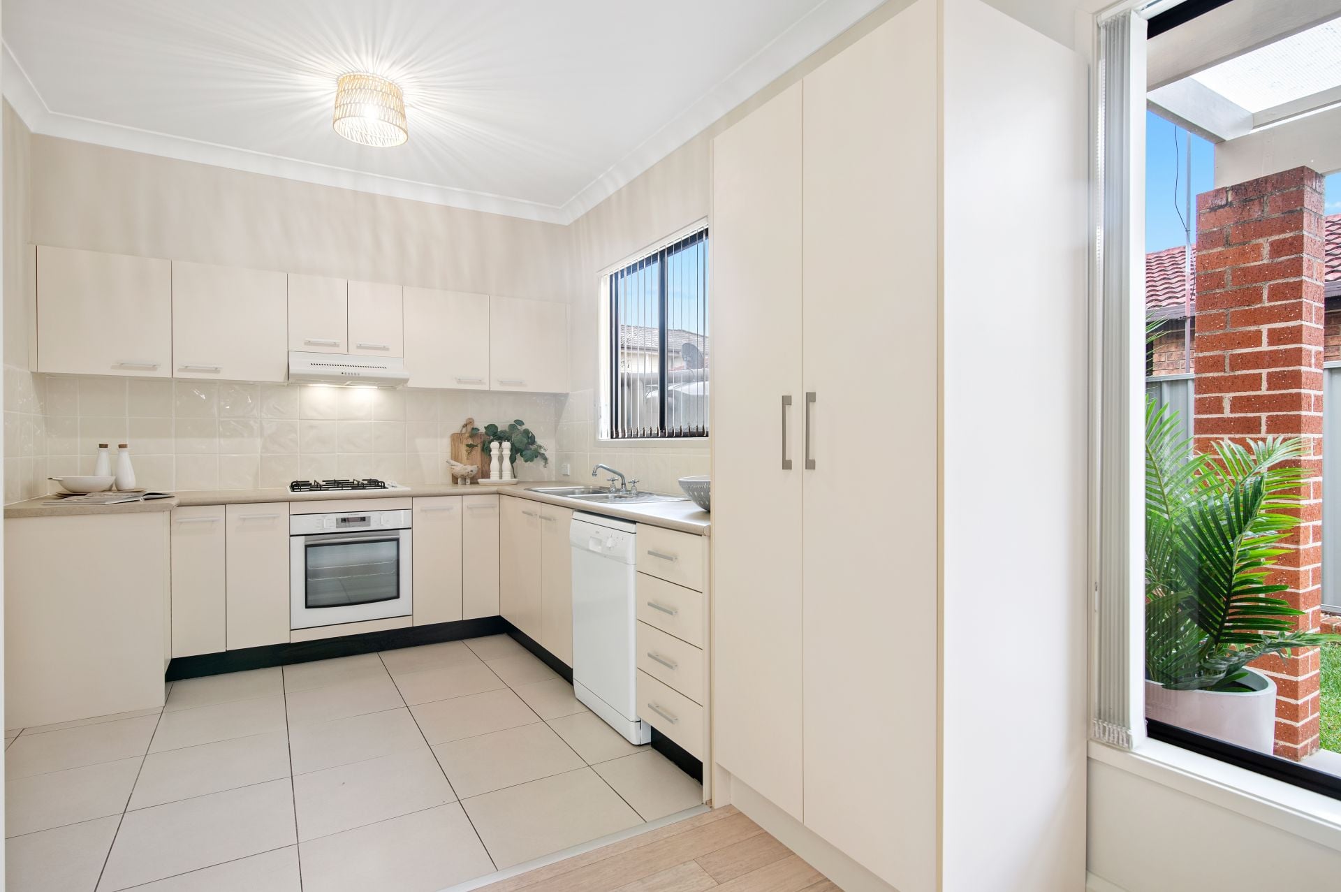 1/153 Cresthaven Avenue Bateau Bay NSW, Bateau Bay - Thumbnail 3