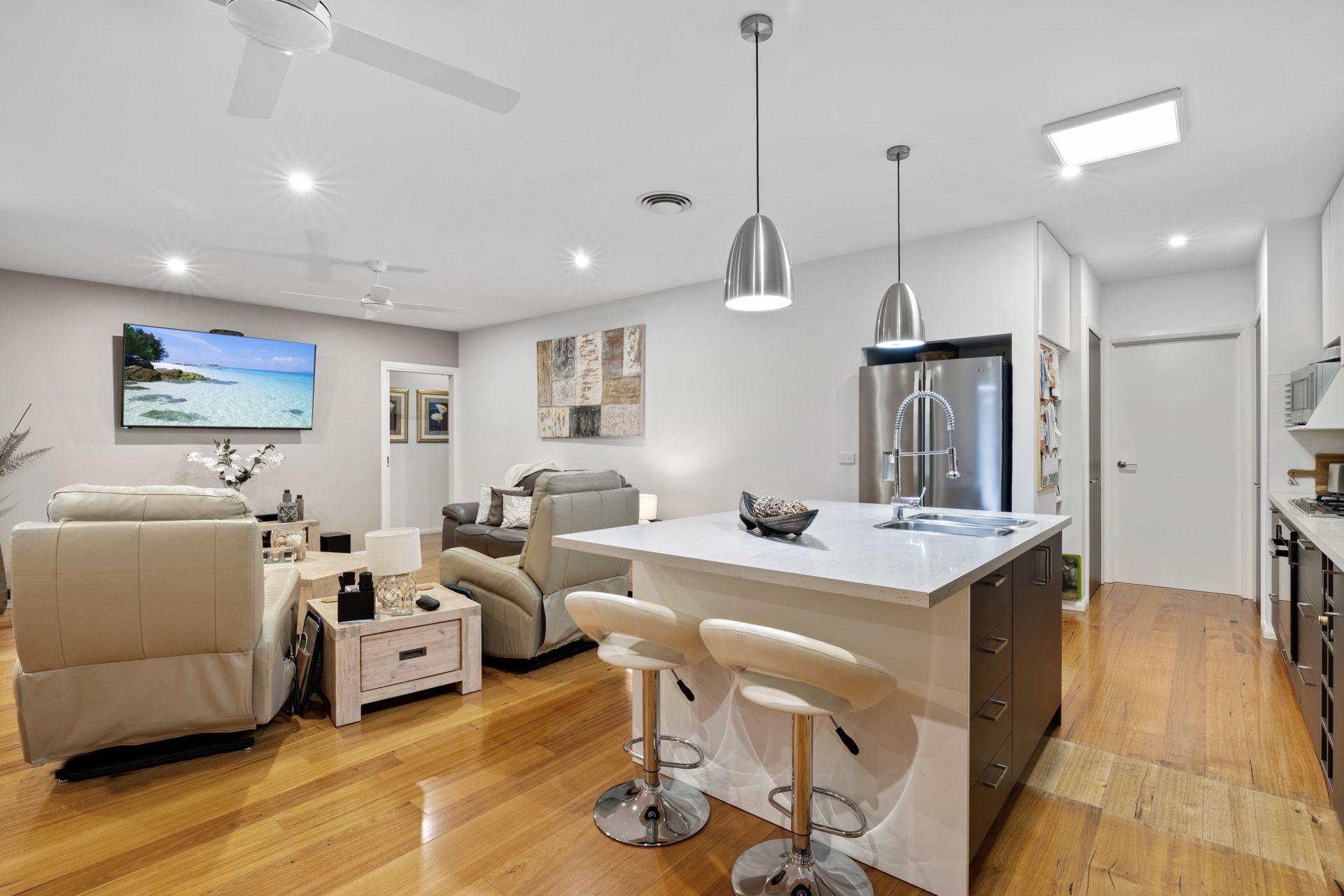 2 Casina Court Epsom VIC, Epsom - Thumbnail 2