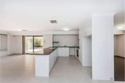 13C Burney Court, Kardinya