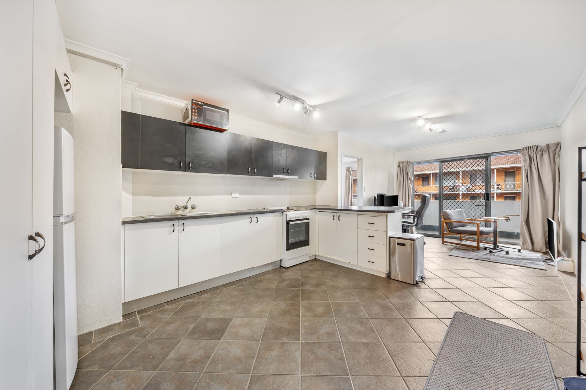 3/6 King Street, Queanbeyan, Queanbeyan - Thumbnail 4