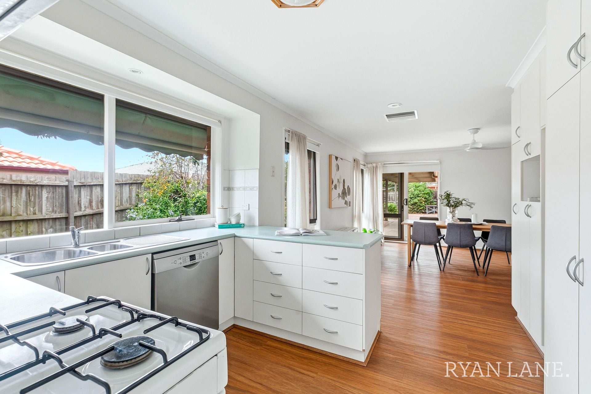 7 Green Court Altona VIC, Altona - Thumbnail 4