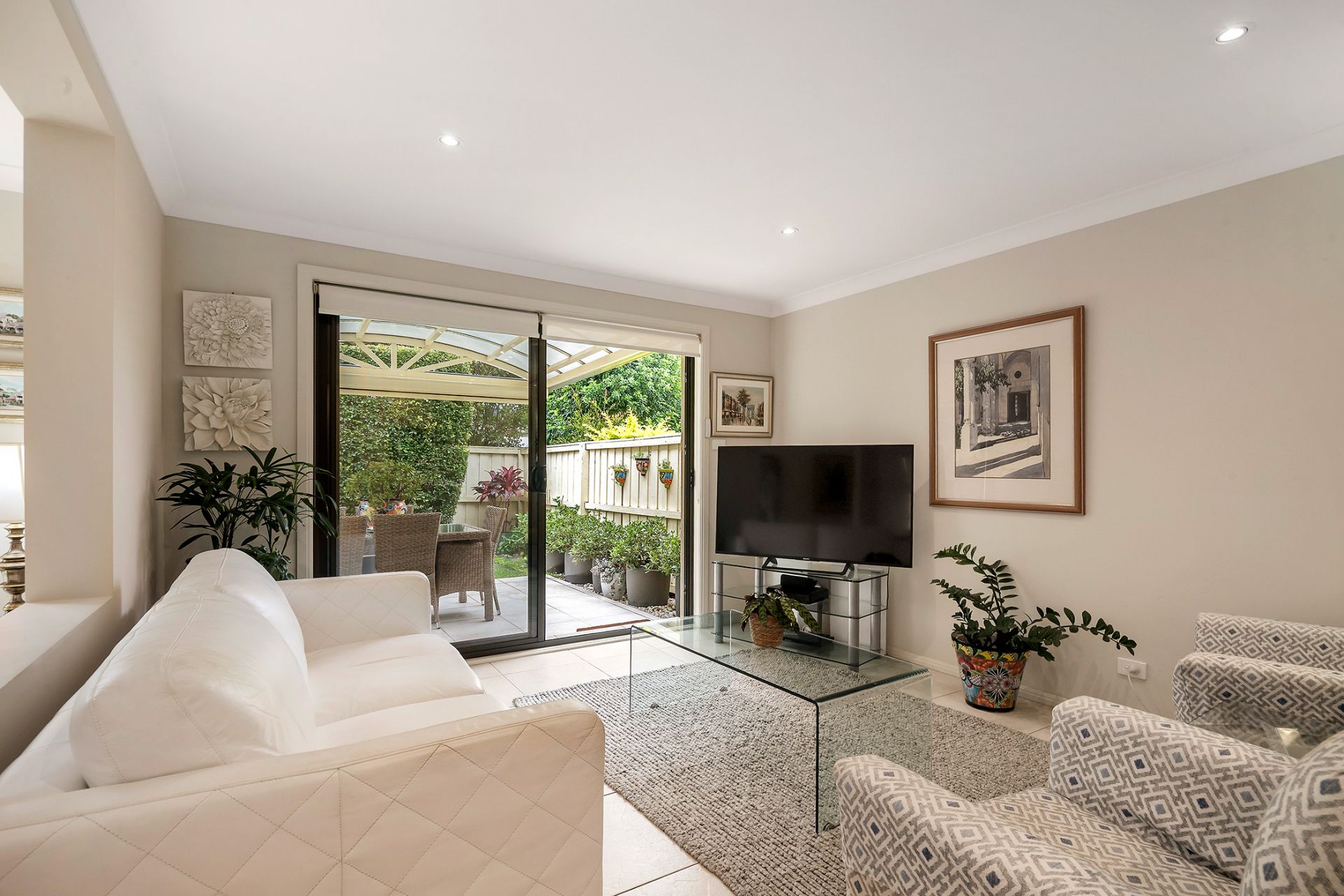 3 High Valley Place, Belrose, Belrose - Thumbnail 2