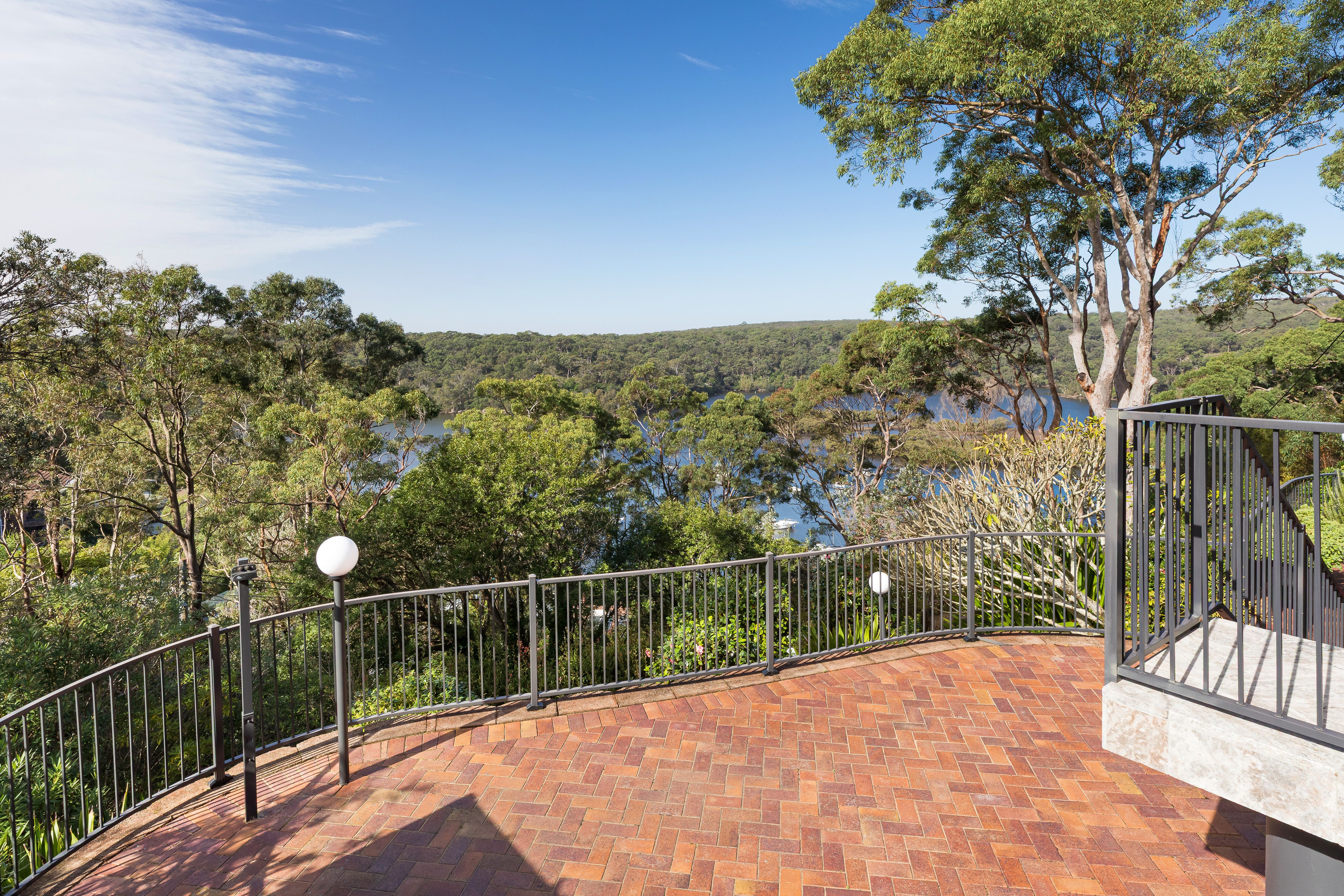 9 Inderi Place GRAYS POINT 2232