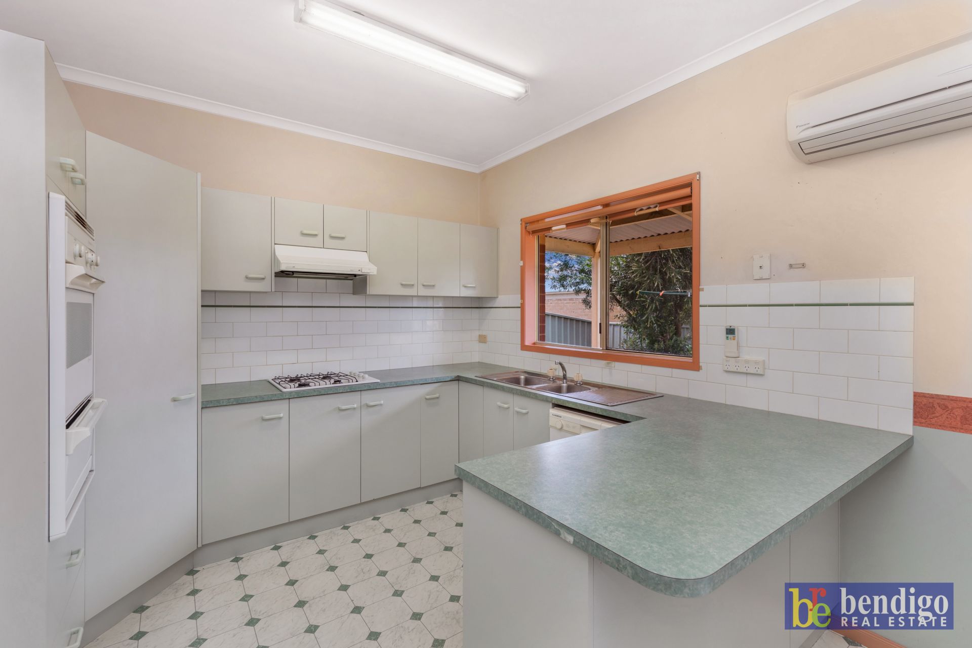 12 Pittaway Street Kangaroo Flat VIC, Flat - Thumbnail 8