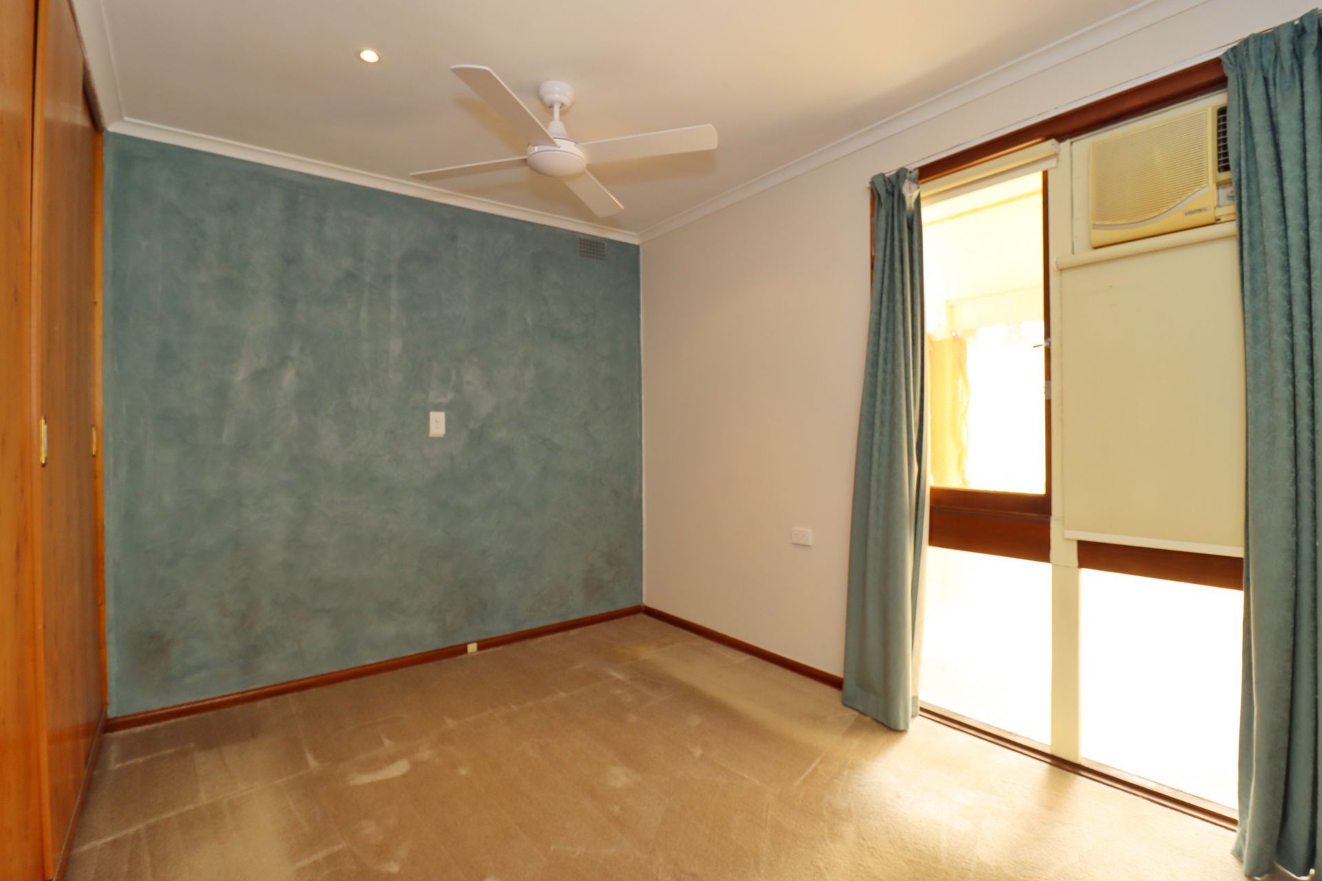 15 Wollowra Street, COWRA, Cowra - Thumbnail 7
