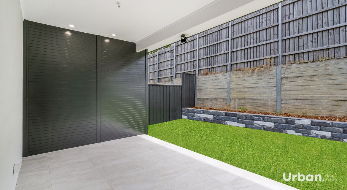 Spring Farm 73 Bluebell Crescent