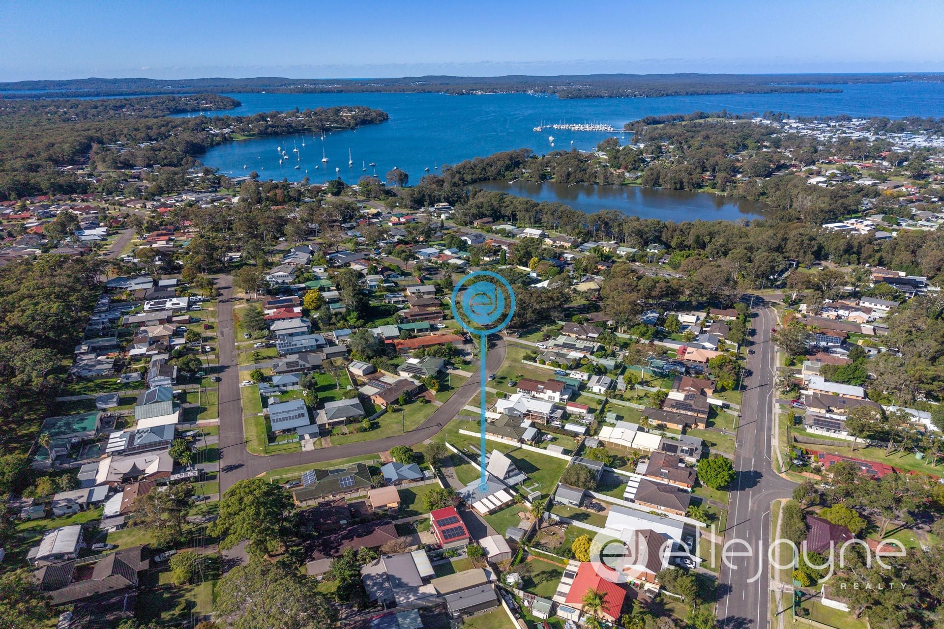 2 Churchill Crescent, Windermere Park, Windermere Park - Thumbnail 5