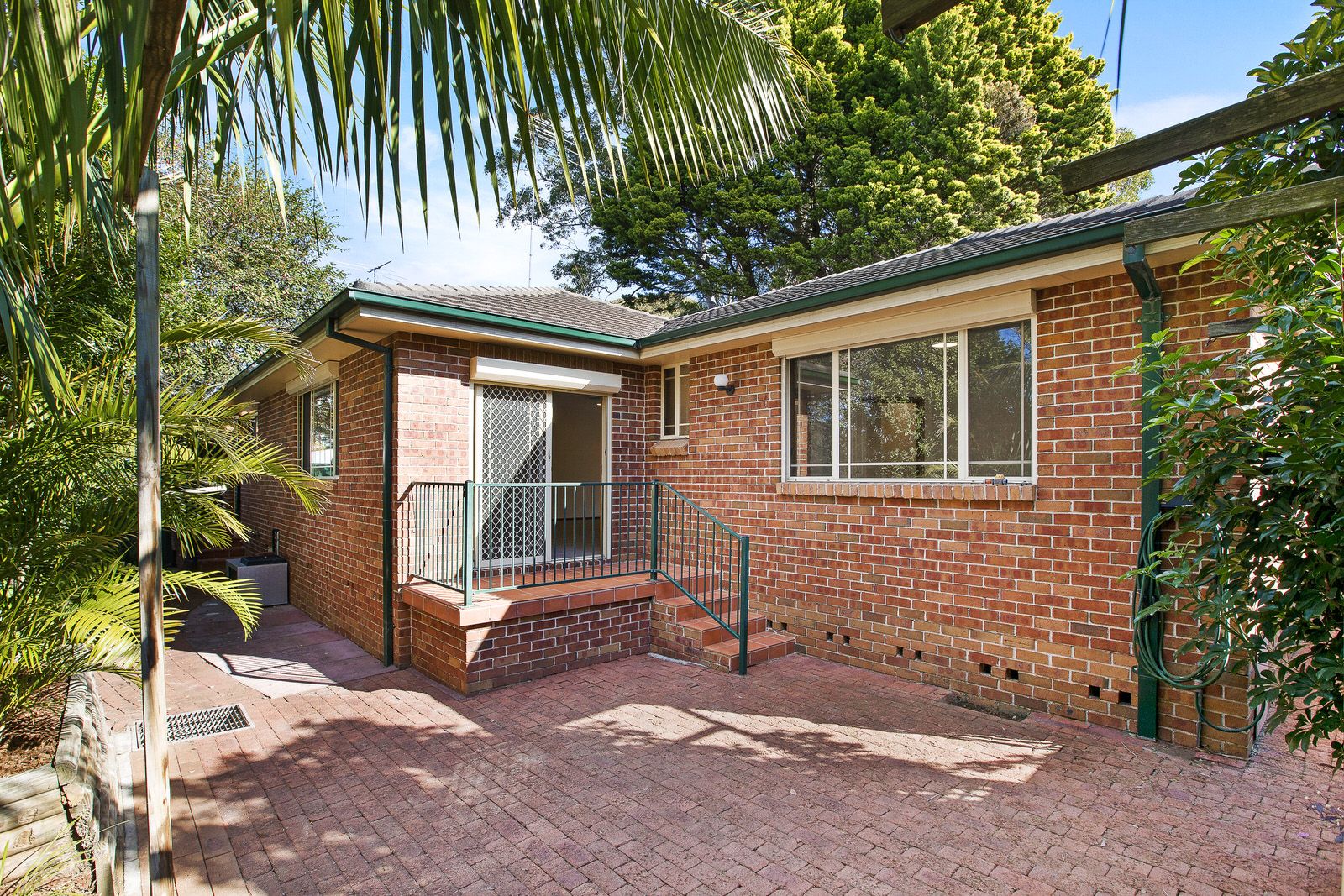 4/221 Kingsway CARINGBAH 2229