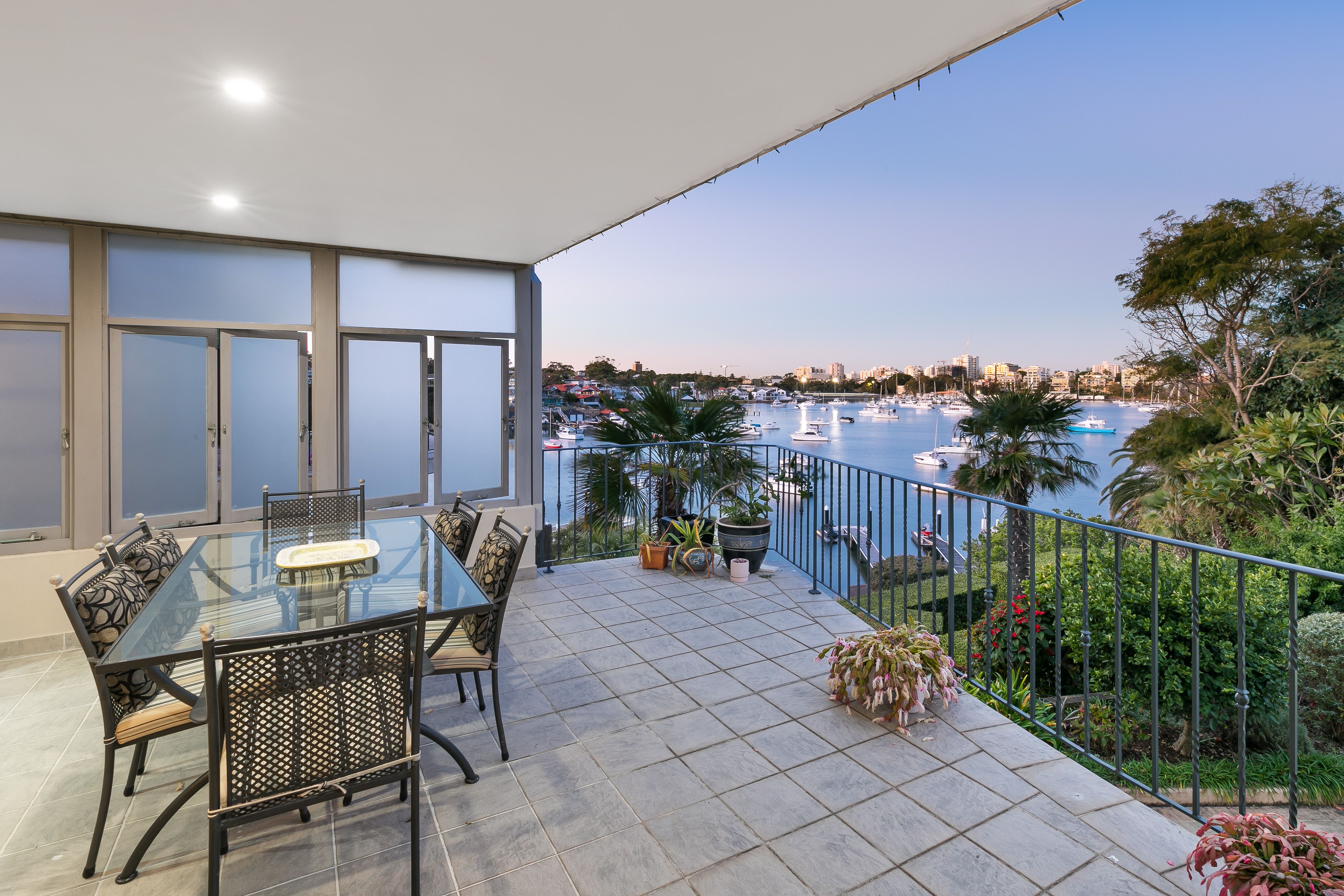 11 Hazel Place, BURRANEER, Burraneer - Thumbnail 4