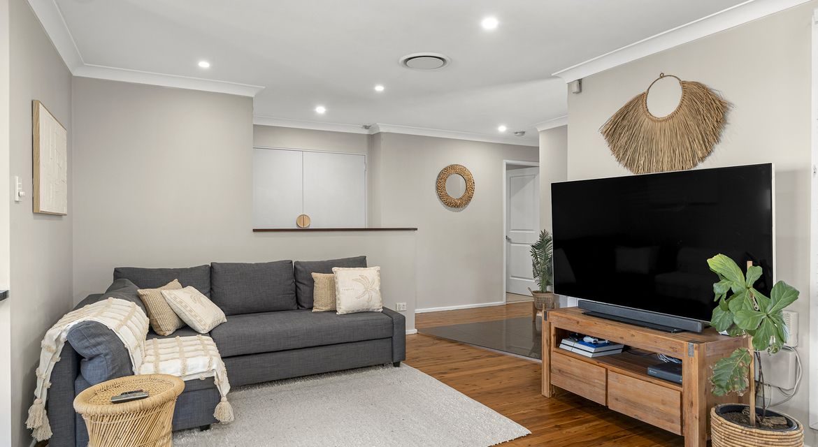 Riverstone 25 Oleander Crescent