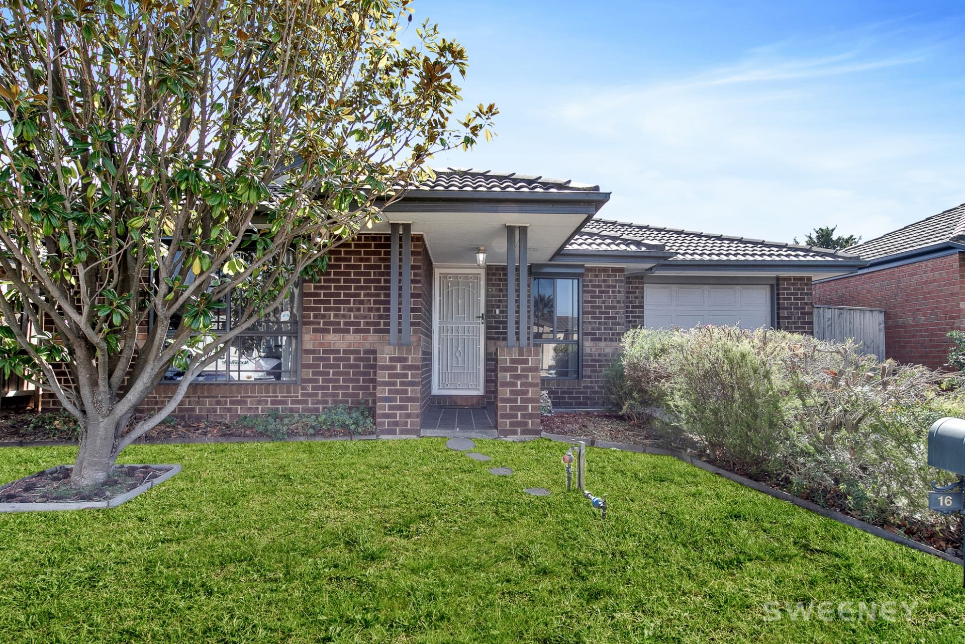 16 Karong Drive, Wyndham Vale - Thumbnail 2