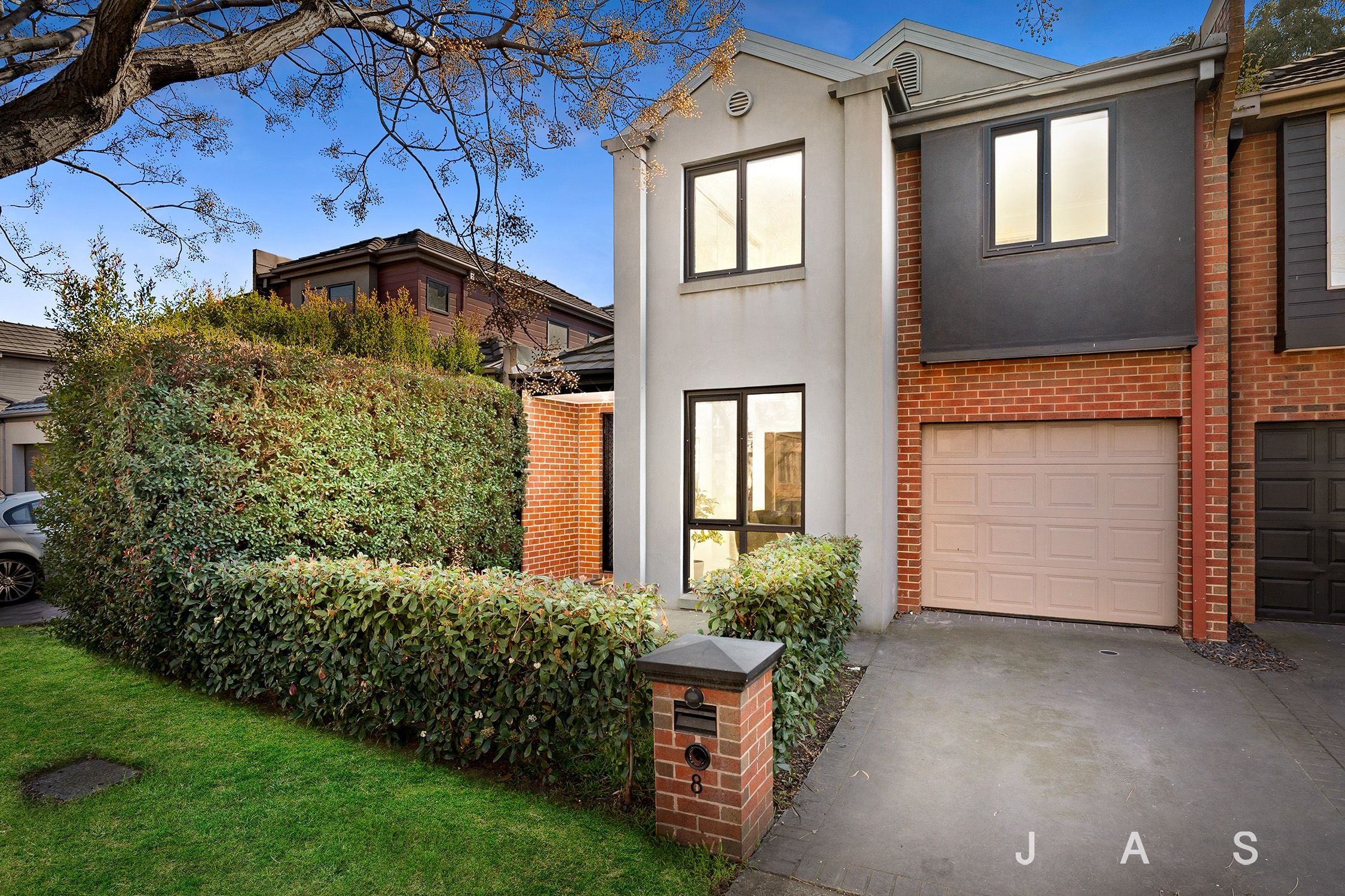 8 Mill Avenue Yarraville VIC, Yarraville - Thumbnail 2