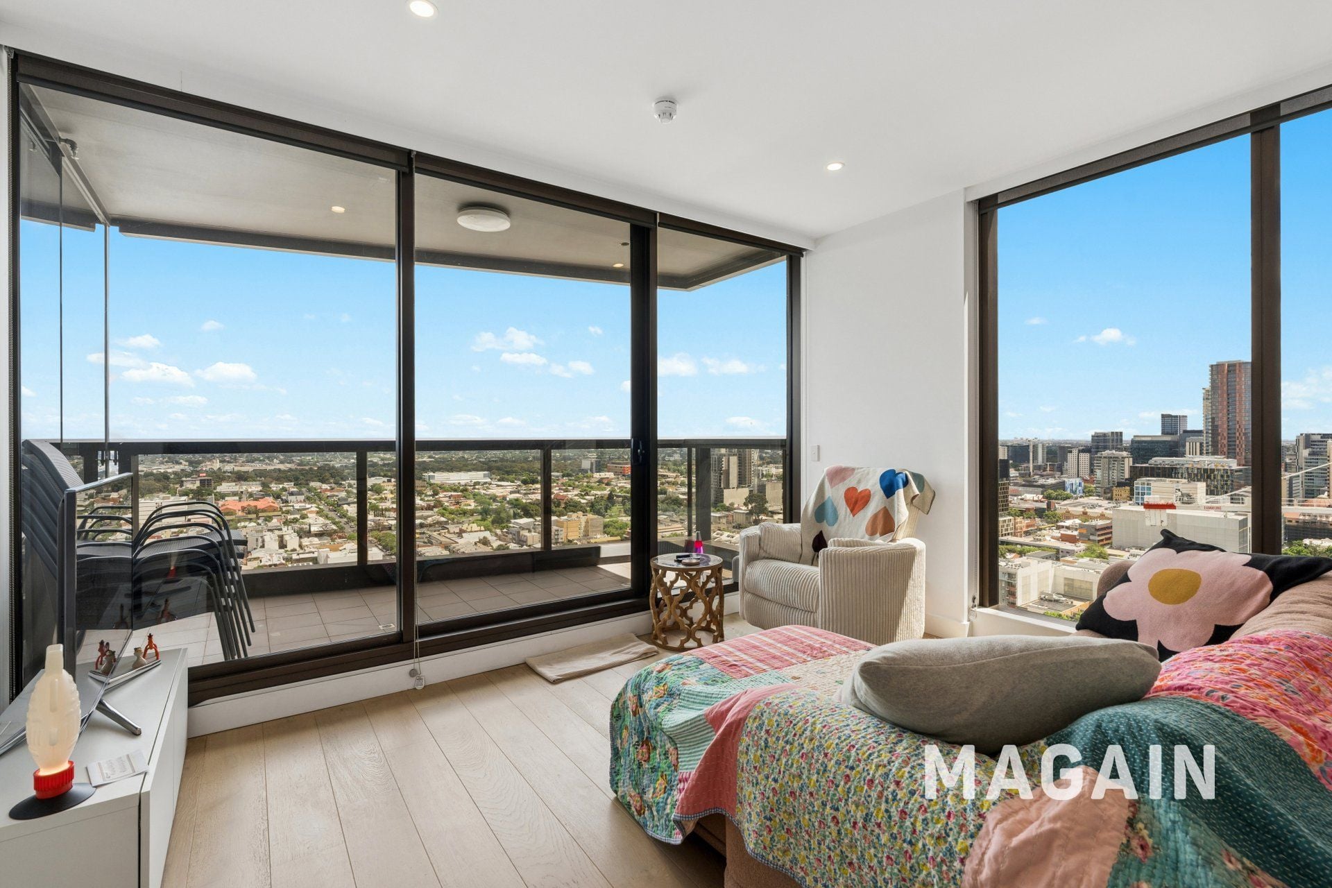 2406/421 King William Street, Adelaide - Image 1