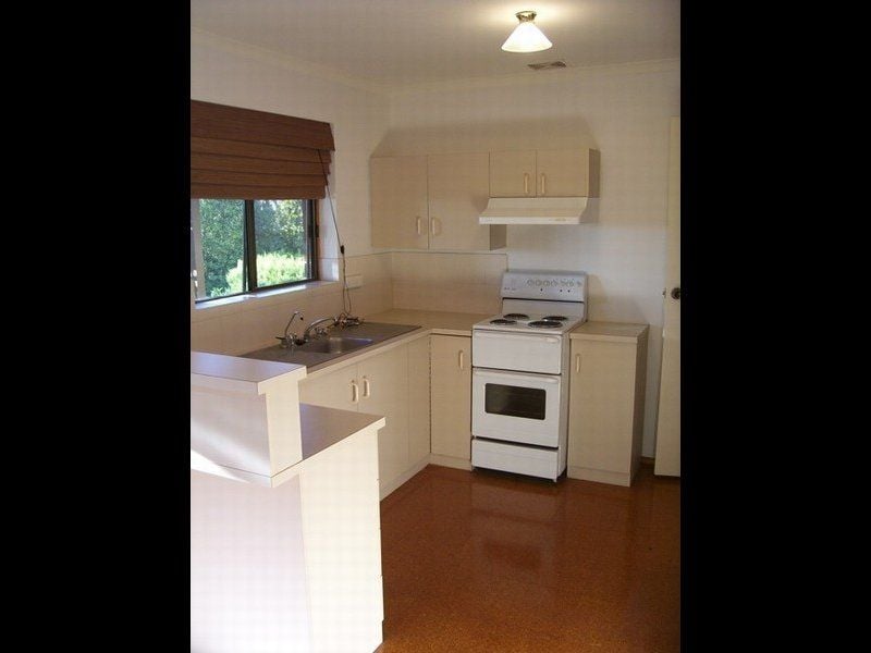 10 Balandra Close HALLETT COVE SA, 10 Balandra Close Hallett Cove - Thumbnail 3