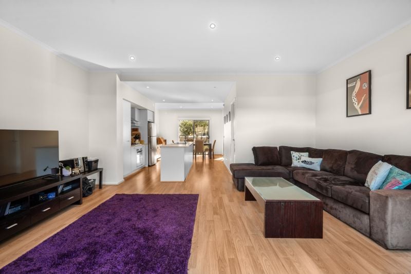 163 Central Park Avenue, Craigieburn