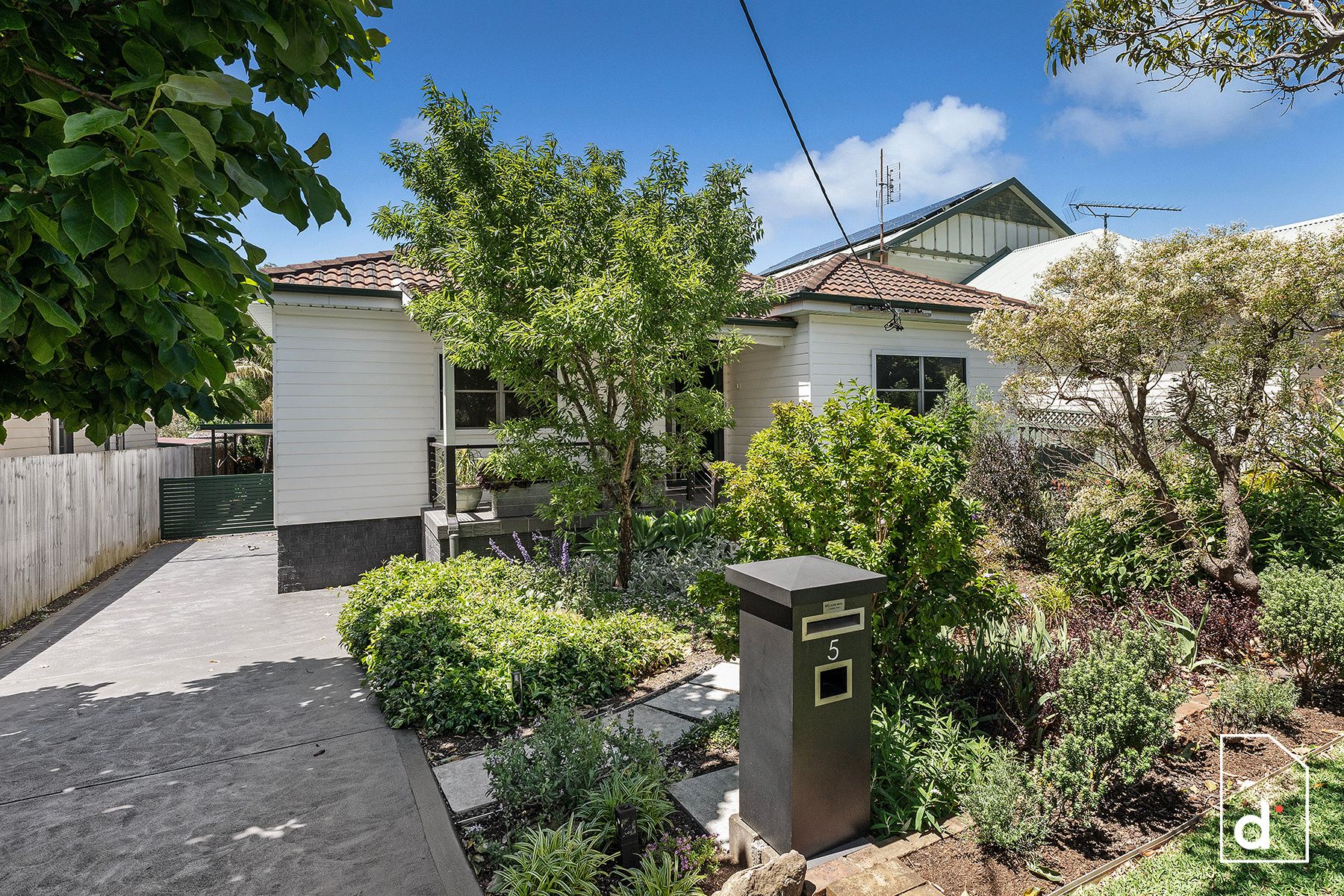 5 Hansen Street, Corrimal NSW 2518