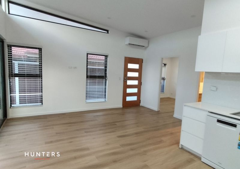 17A Aminta Crescent, Hassall Grove