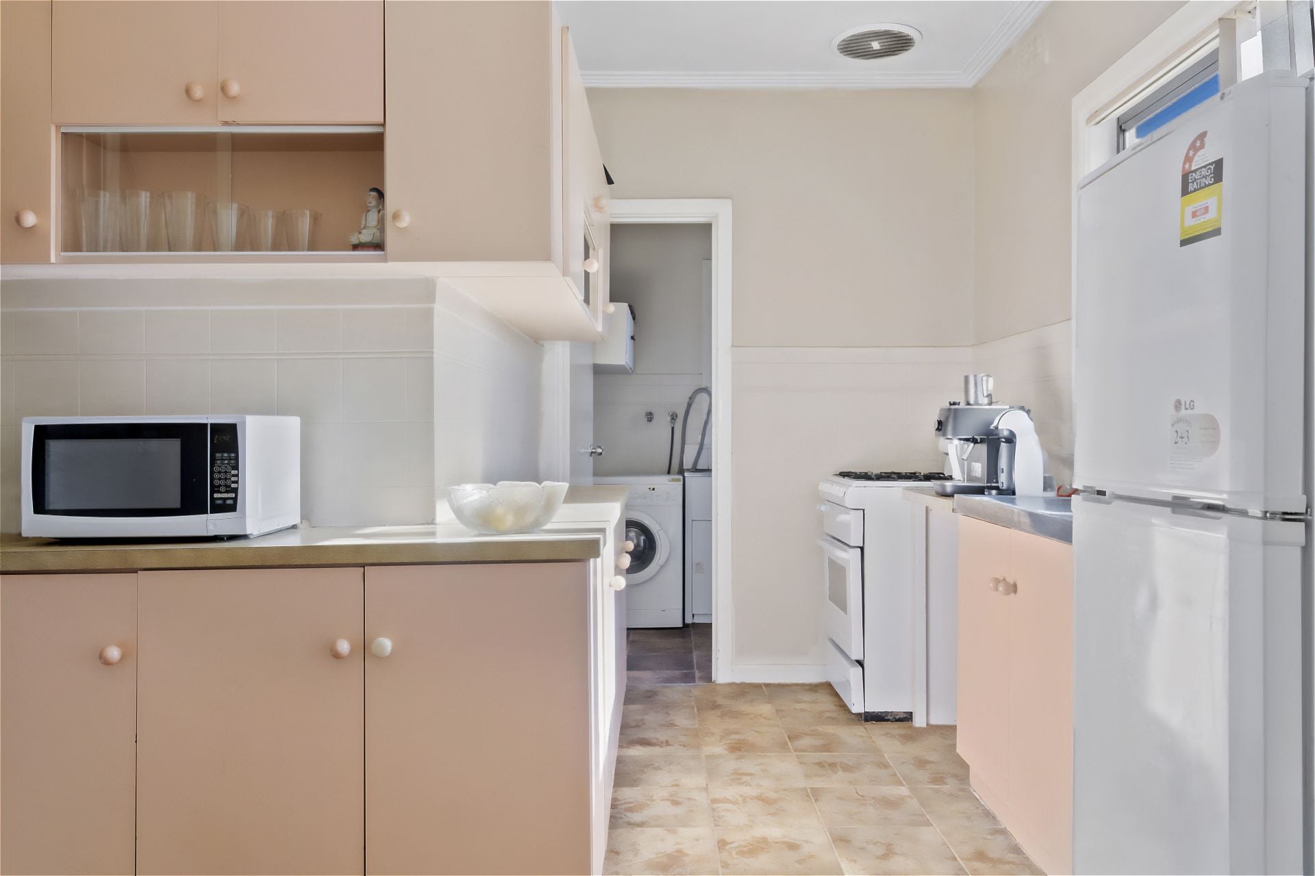 603m² Allotment with RGZ1 Zoning – Walk to Shops & Station!