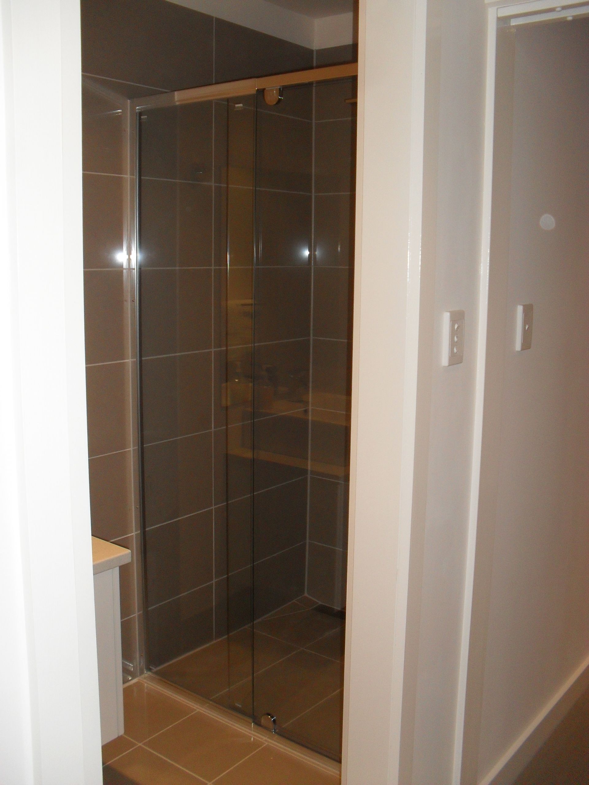 Stylish Renovated Unit in Prime Location – Walk to Northland!