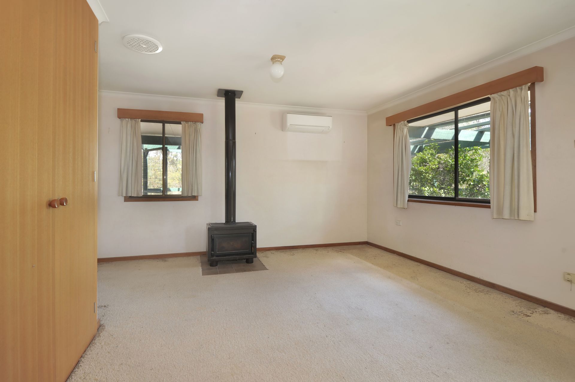 13 Timbertop Road, Bet Bet - Thumbnail 5