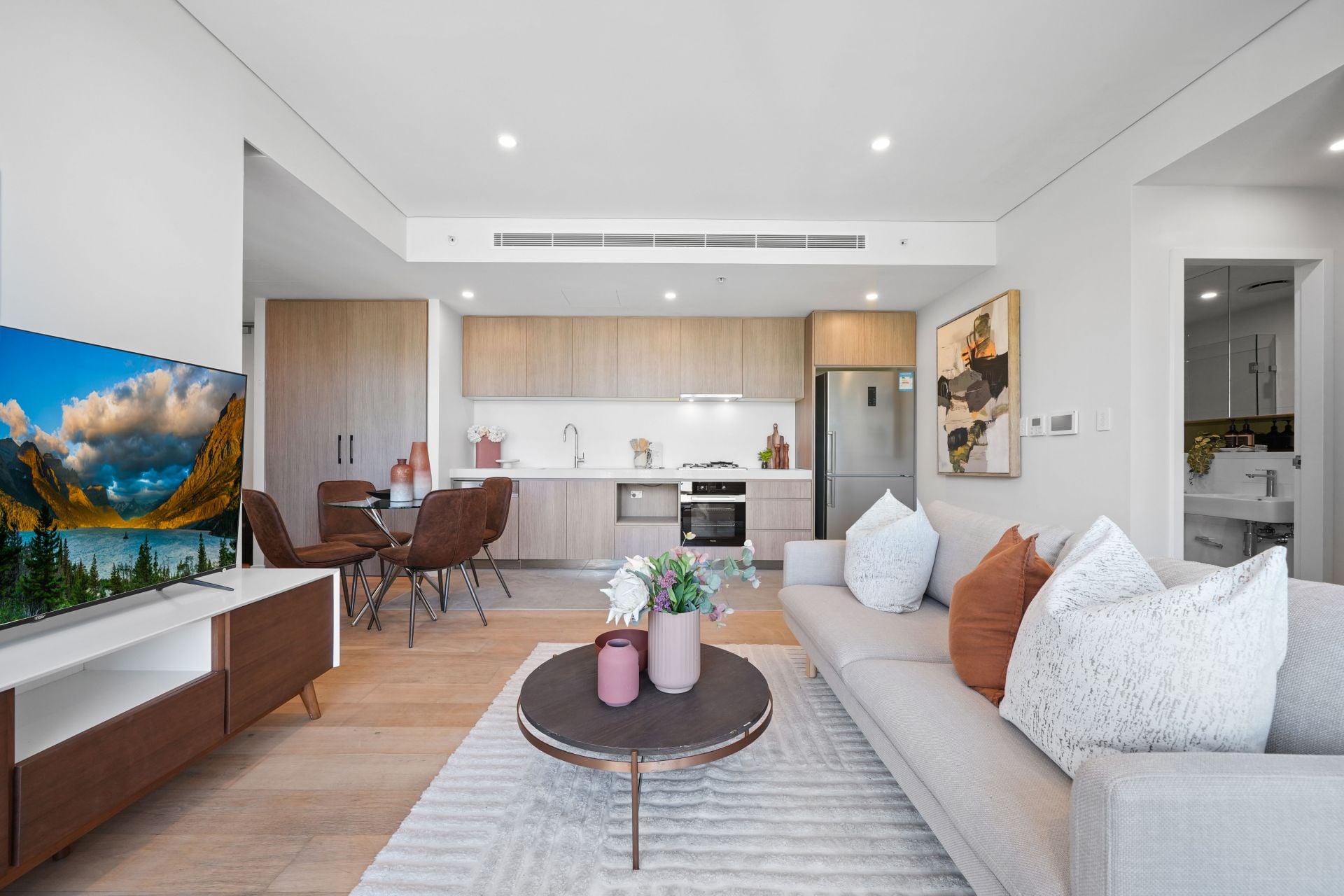 304/1A Crandon Road, Epping, Epping - Thumbnail 2