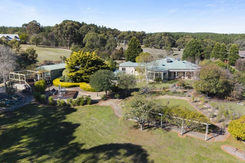 9 Charles Scorer Court, Under Offer, Under Offer - Thumbnail 2