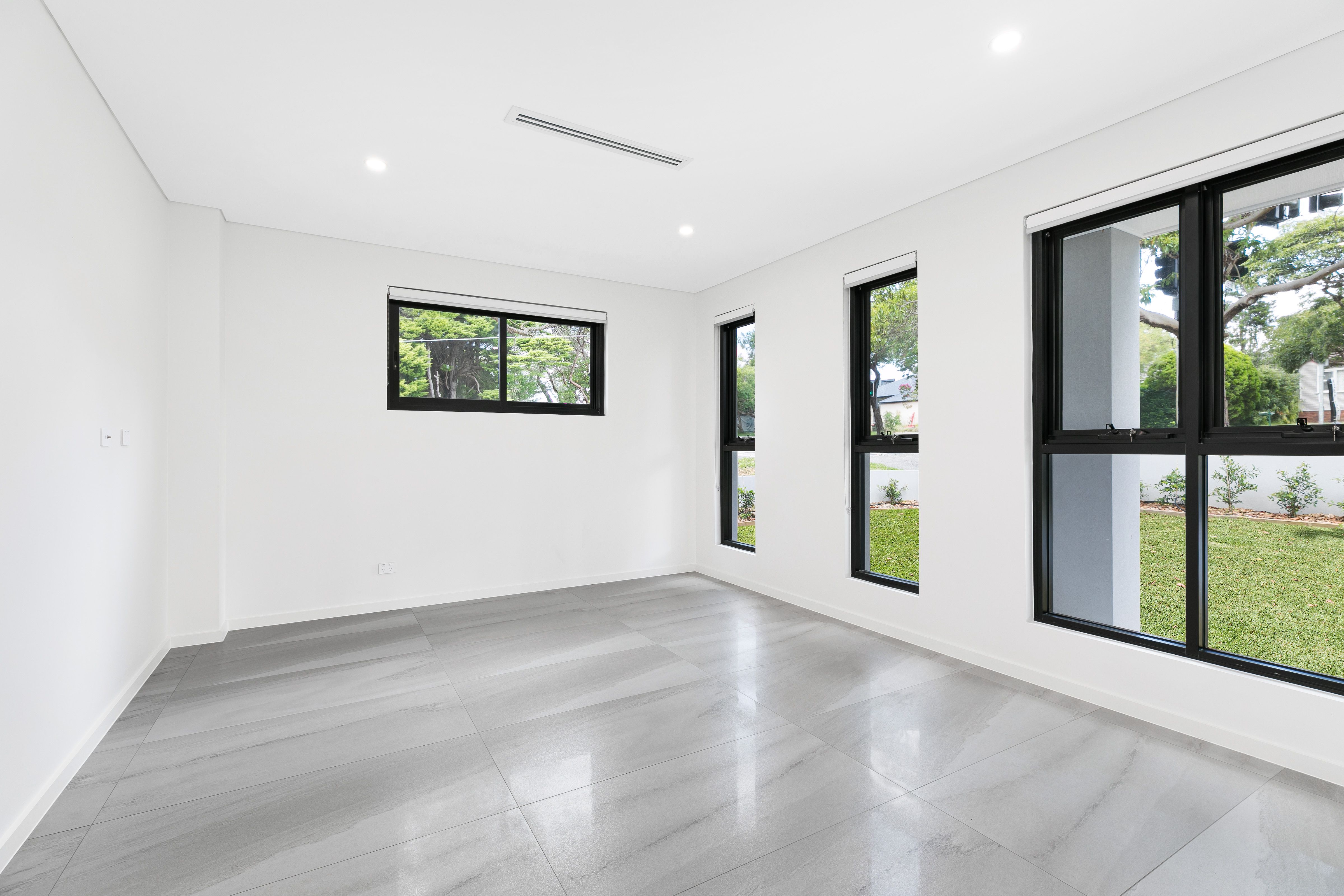 221 President Avenue, MIRANDA, Miranda - Thumbnail 4