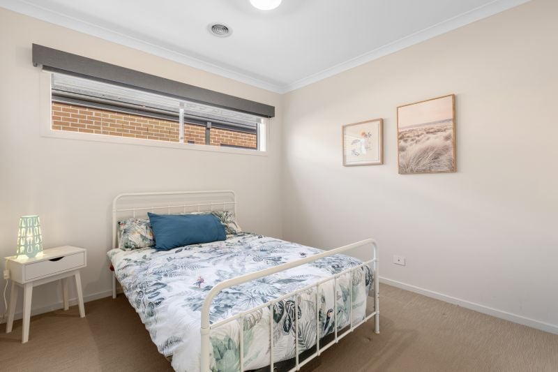 17 Devizes Drive, Wollert