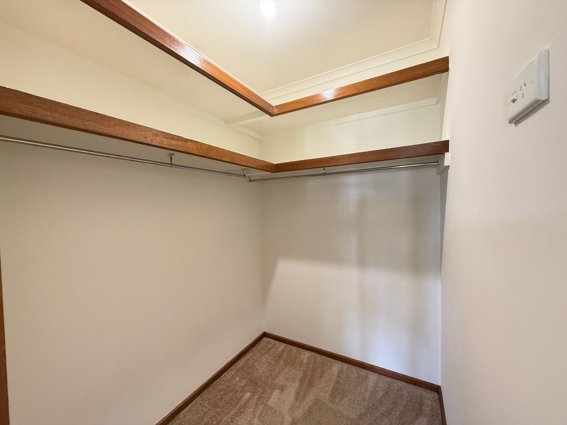7 Elystan Road, Altona Meadows - Thumbnail 4