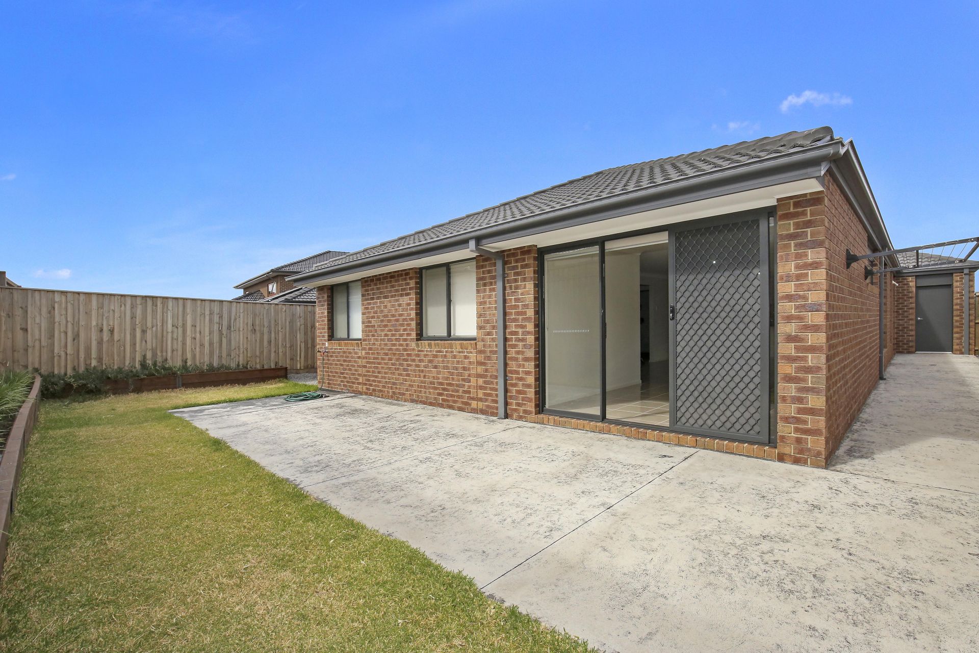 A FAMILY HOME & LOCATION TO LOVE