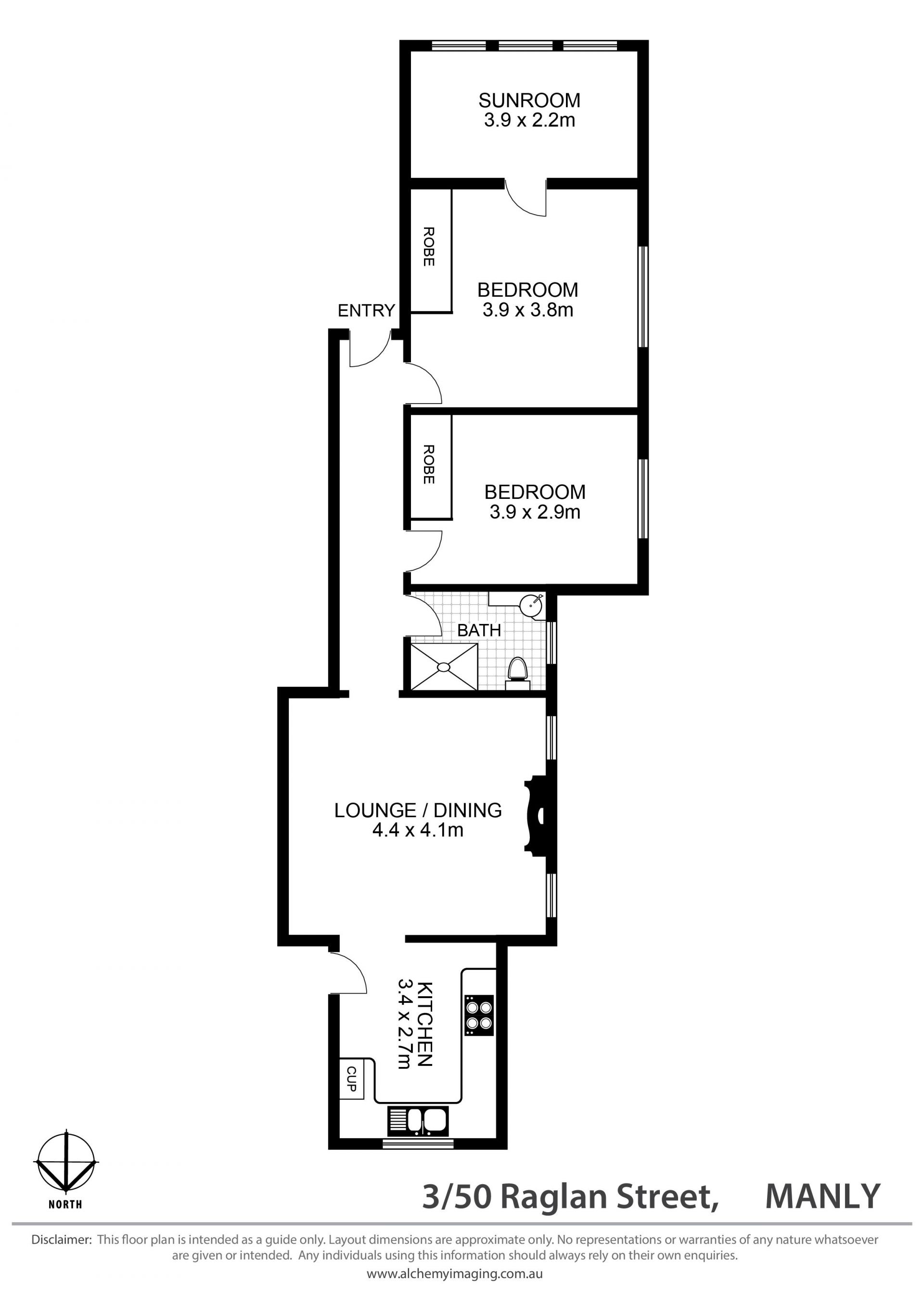 Beautifully presented art deco apartment in the heart of Manly
