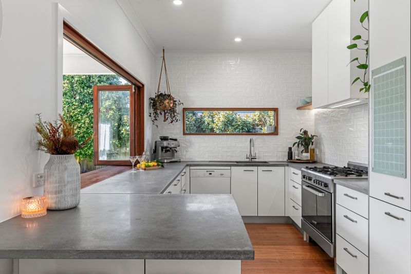 52 Centreside Drive Torquay VIC, Torquay - Thumbnail 5