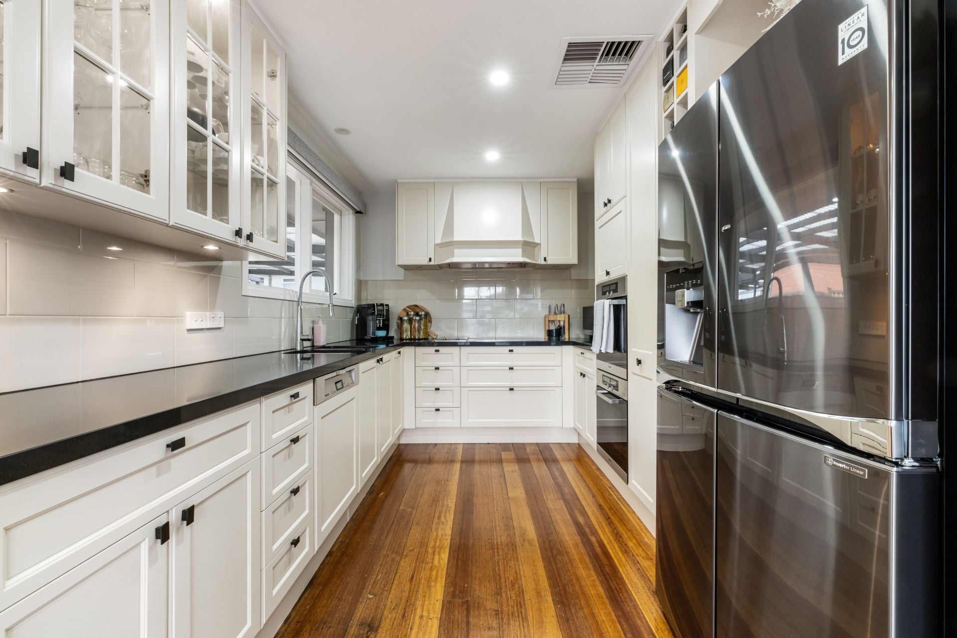 Stylishly Updated Family Home in Prime Thomastown Location