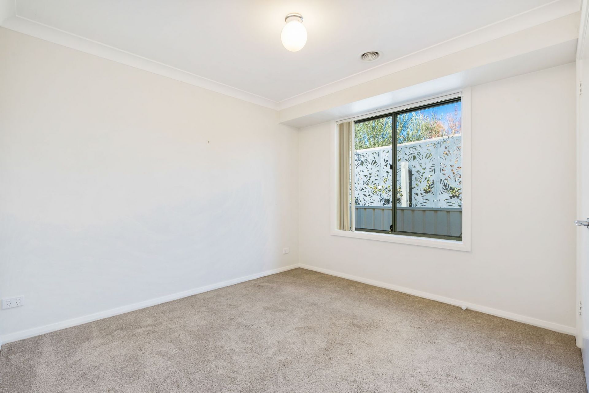 6 Maroney Close Orange NSW, Orange - Thumbnail 8