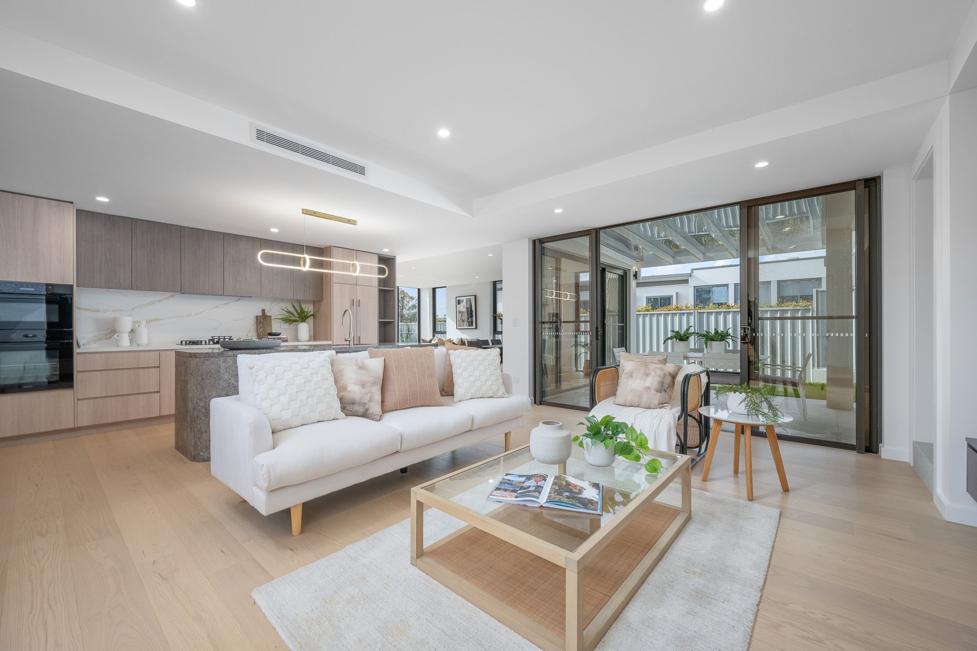 8 Locksley Street CRONULLA 2230