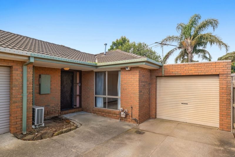2/16 Dransfield Way, Epping
