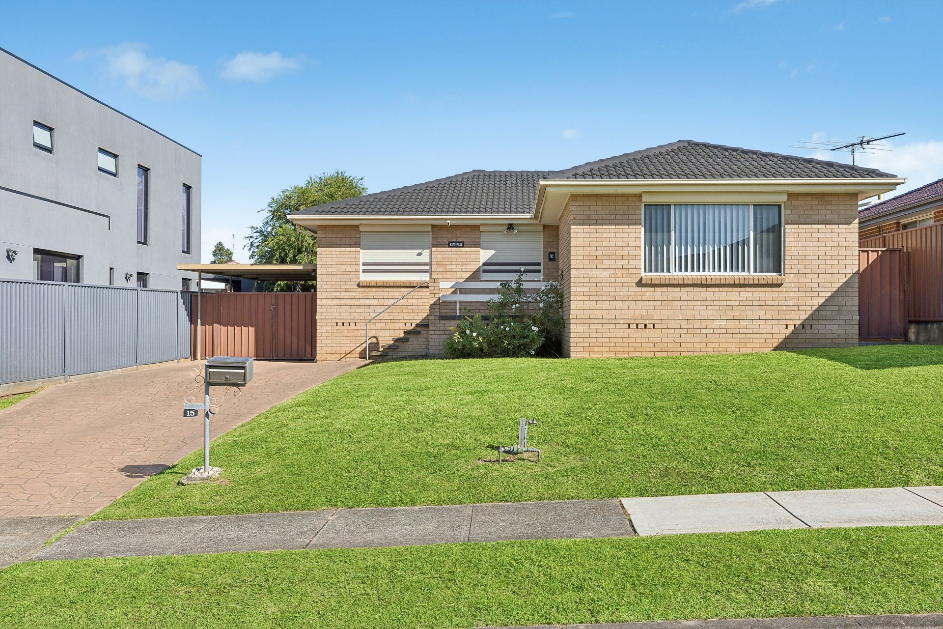 15 Dakota Drive, Bossley Park, Bossley Park - Thumbnail 4