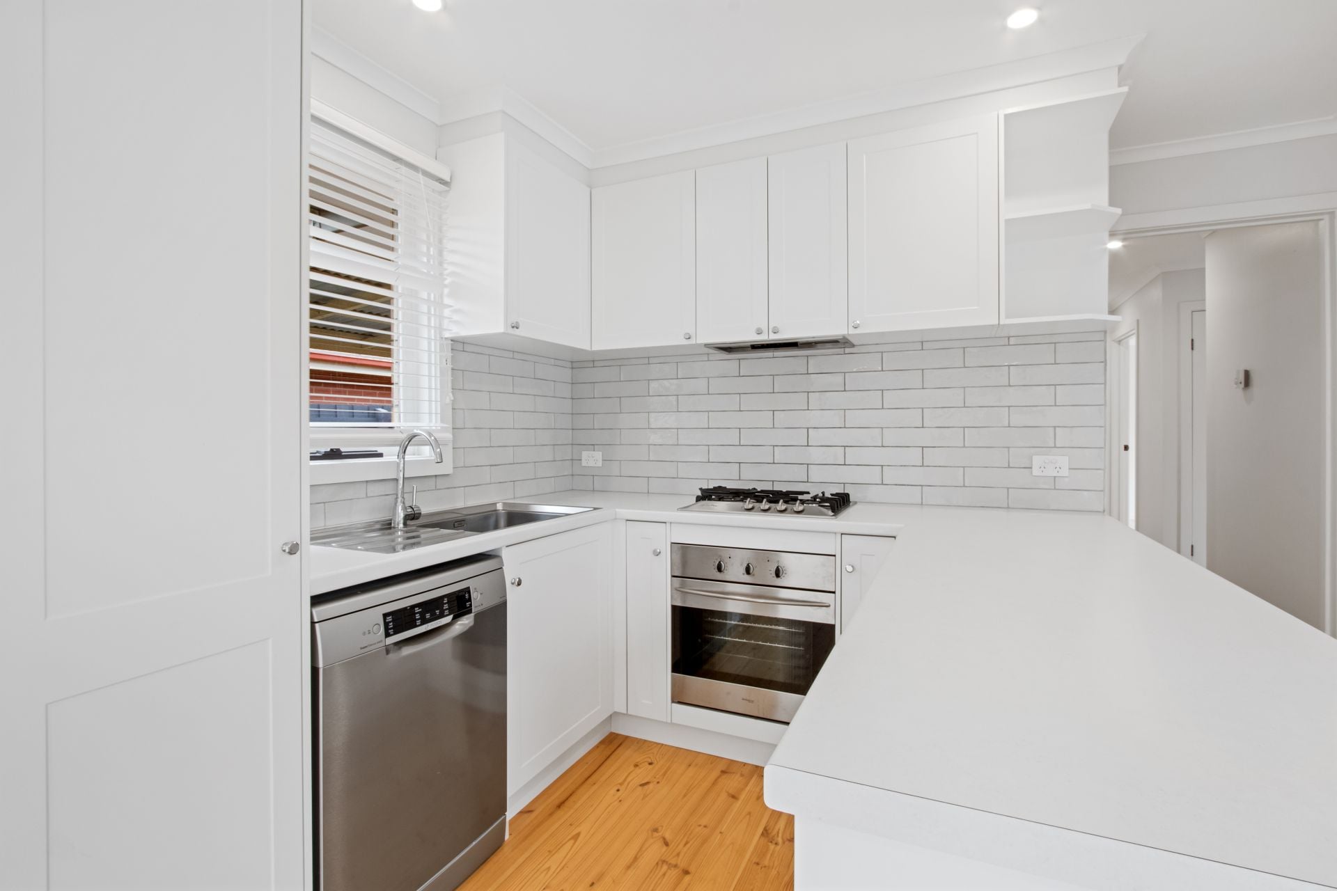 Stunning unit in premium locale