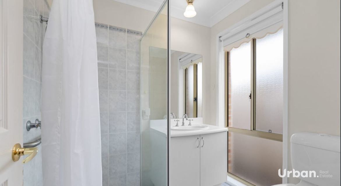 Aberglasslyn 19 Pyalla Avenue